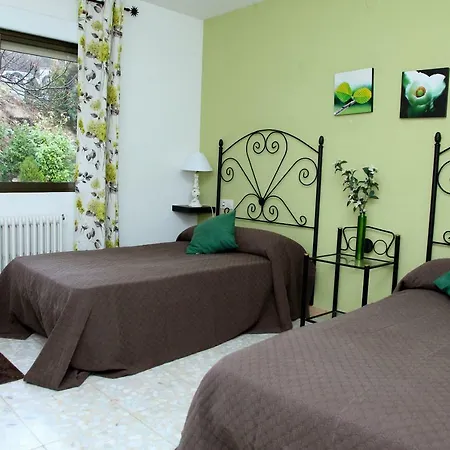 La Hojarasca Guest House Cuevas Del Valle Exterior photo