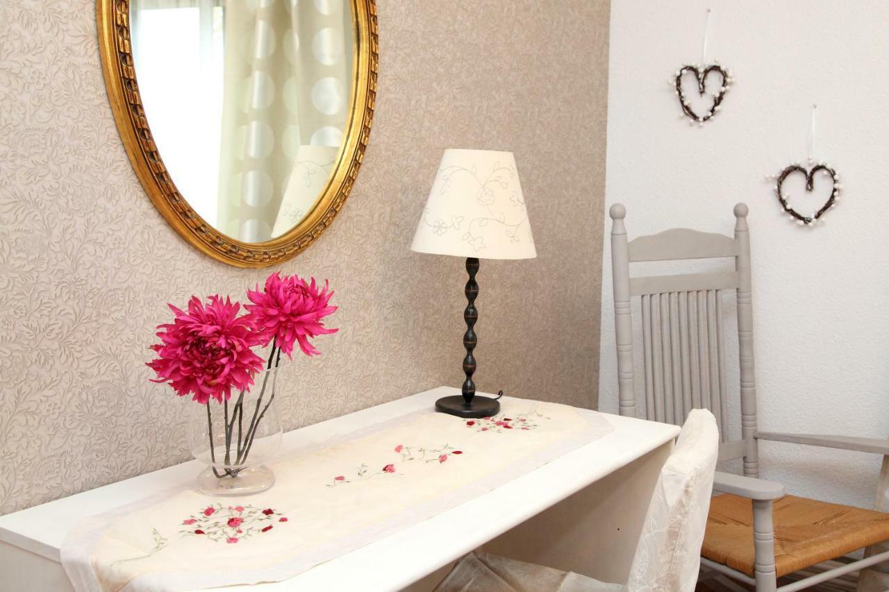La Hojarasca Country house *
